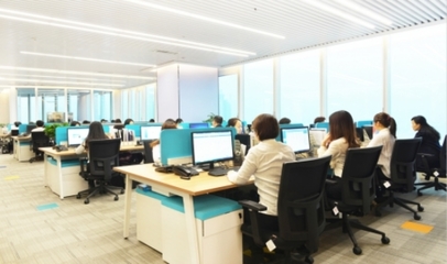 五方教育董事長佘晏飛 以信息服務業務為引擎，打造教育服務行業新標準